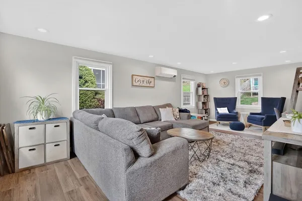$449,900 | 23 Susan Drive, Westfield, MA 01085