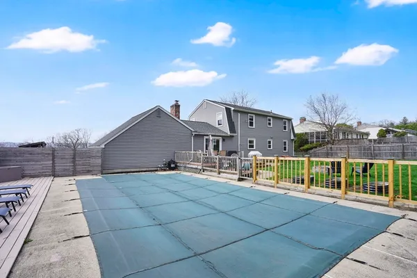 $449,900 | 23 Susan Drive, Westfield, MA 01085