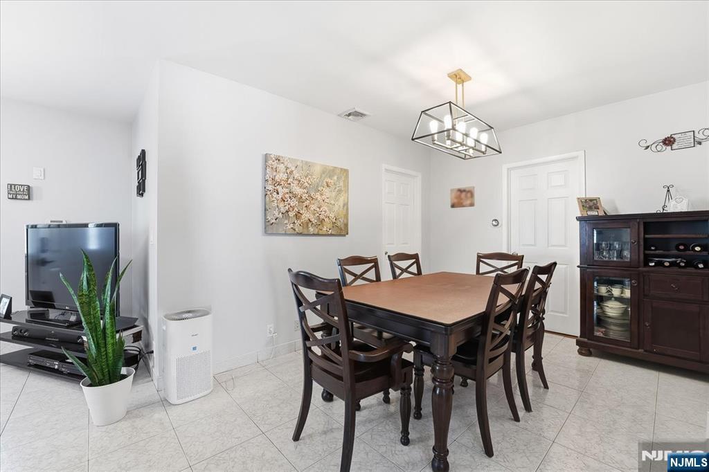 2 6th Street Ridgefield Park, NJ 07660 - Photo 9 of 47