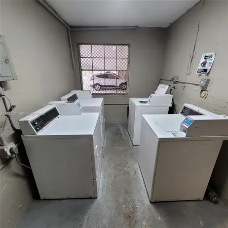 $2,250 | 5100 Southwest 41st Street, Unit 229, Pembroke Park, FL 33023