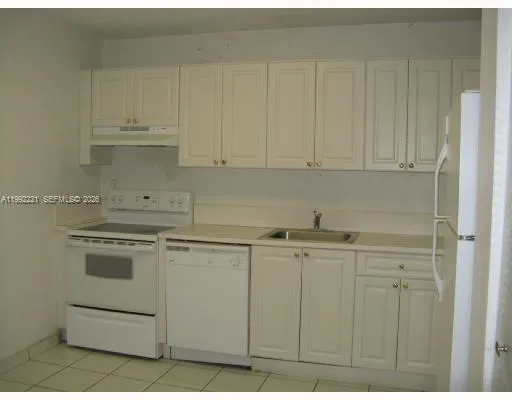 $2,250 | 5100 Southwest 41st Street, Unit 229, Pembroke Park, FL 33023