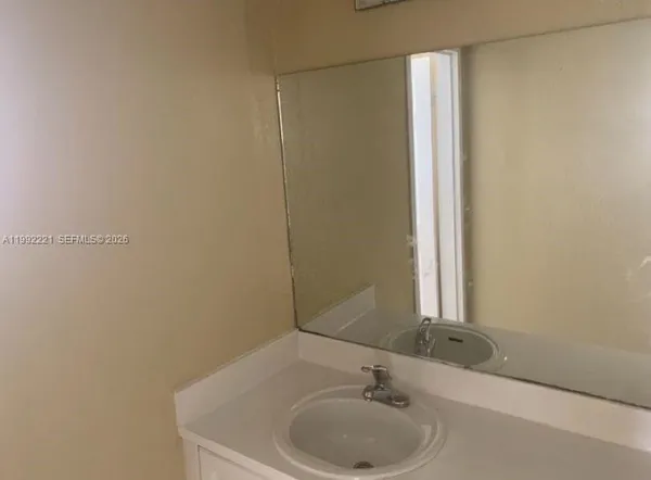 $2,250 | 5100 Southwest 41st Street, Unit 229, Pembroke Park, FL 33023