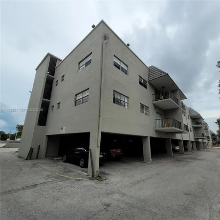 $2,250 | 5100 Southwest 41st Street, Unit 229, Pembroke Park, FL 33023