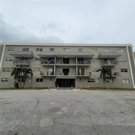 $2,250 | 5100 Southwest 41st Street, Unit 229, Pembroke Park, FL 33023