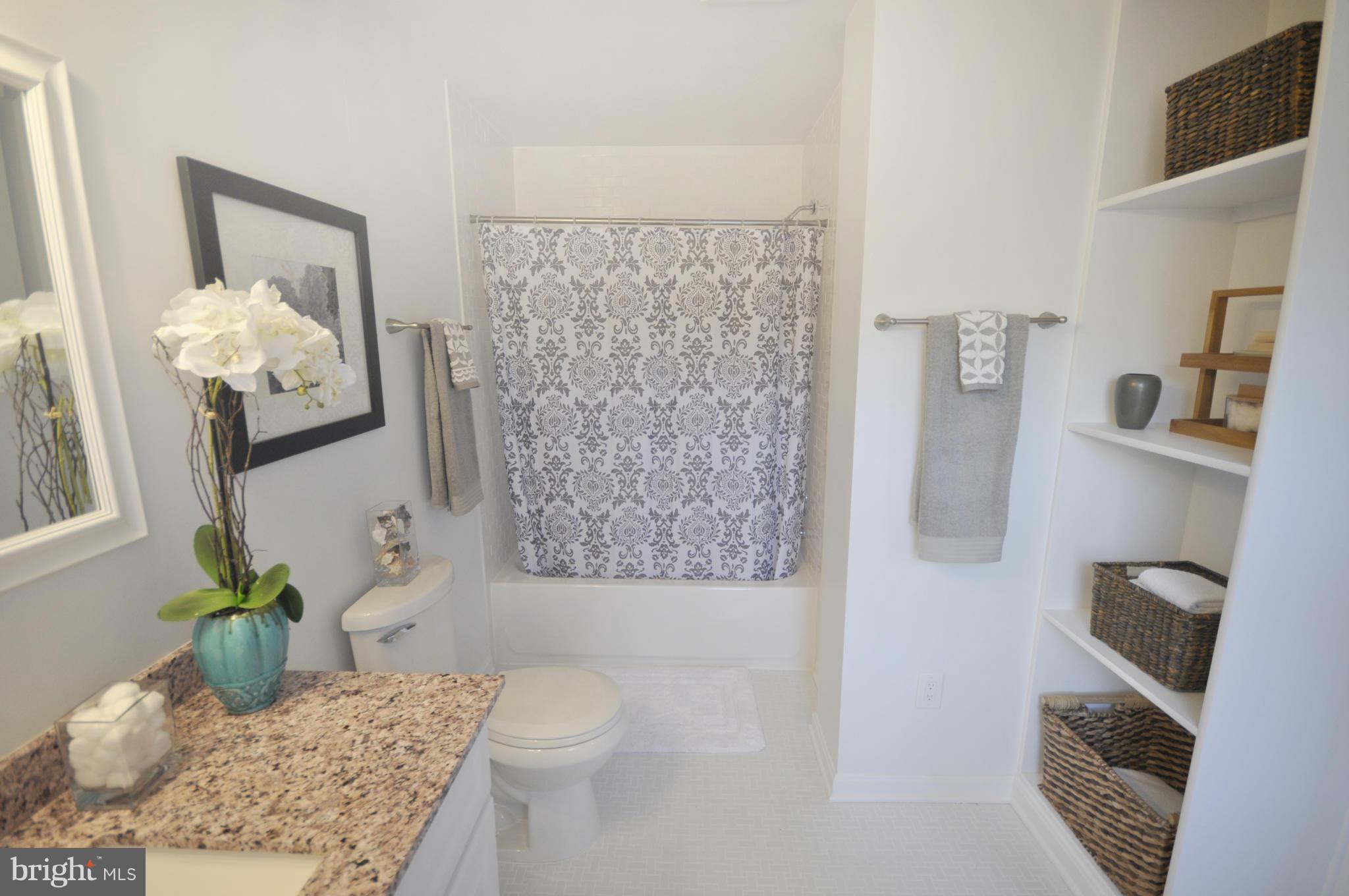 6739 Towne Lane Road McLean, VA 22101 - Photo 12 of 24 Bath (Master)