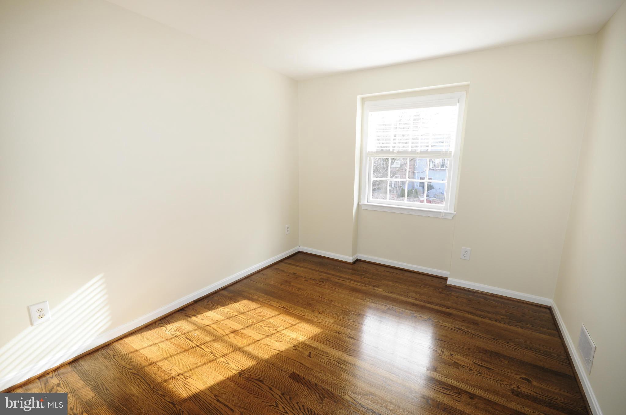 6739 Towne Lane Road McLean, VA 22101 - Photo 13 of 24 Bedroom #2