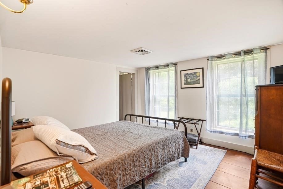 52 Elm Street Upton, MA 01568 - Photo 26 of 42
