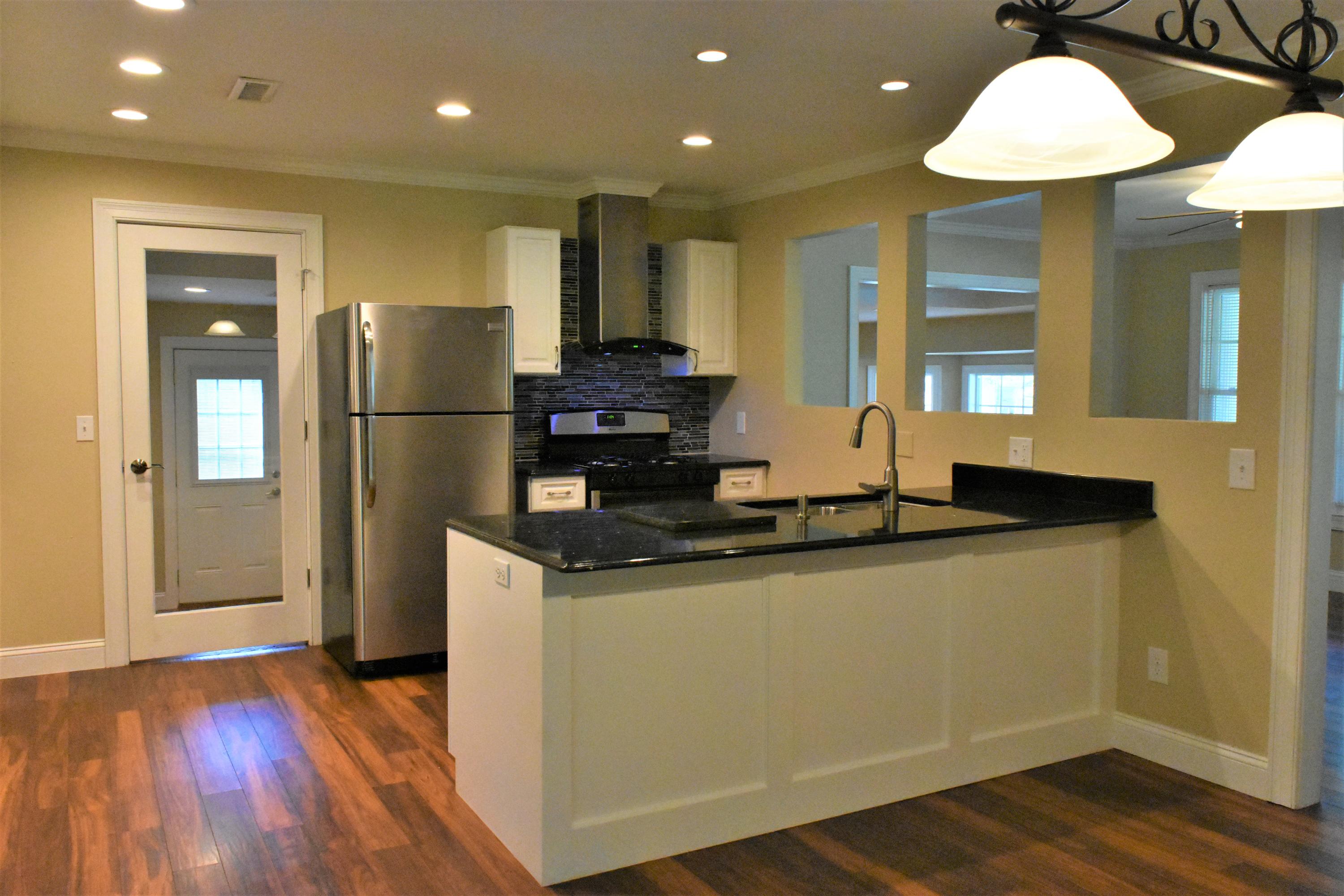 360 Oxford Road Ladson, SC 29456 - Photo 2 of 19 Beautiful Kitchen