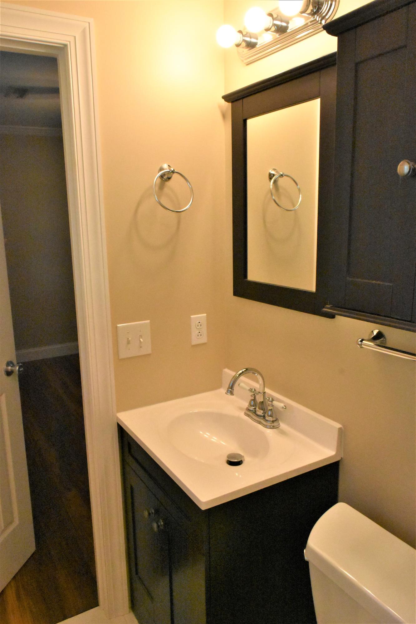 360 Oxford Road Ladson, SC 29456 - Photo 11 of 19 Master Bath