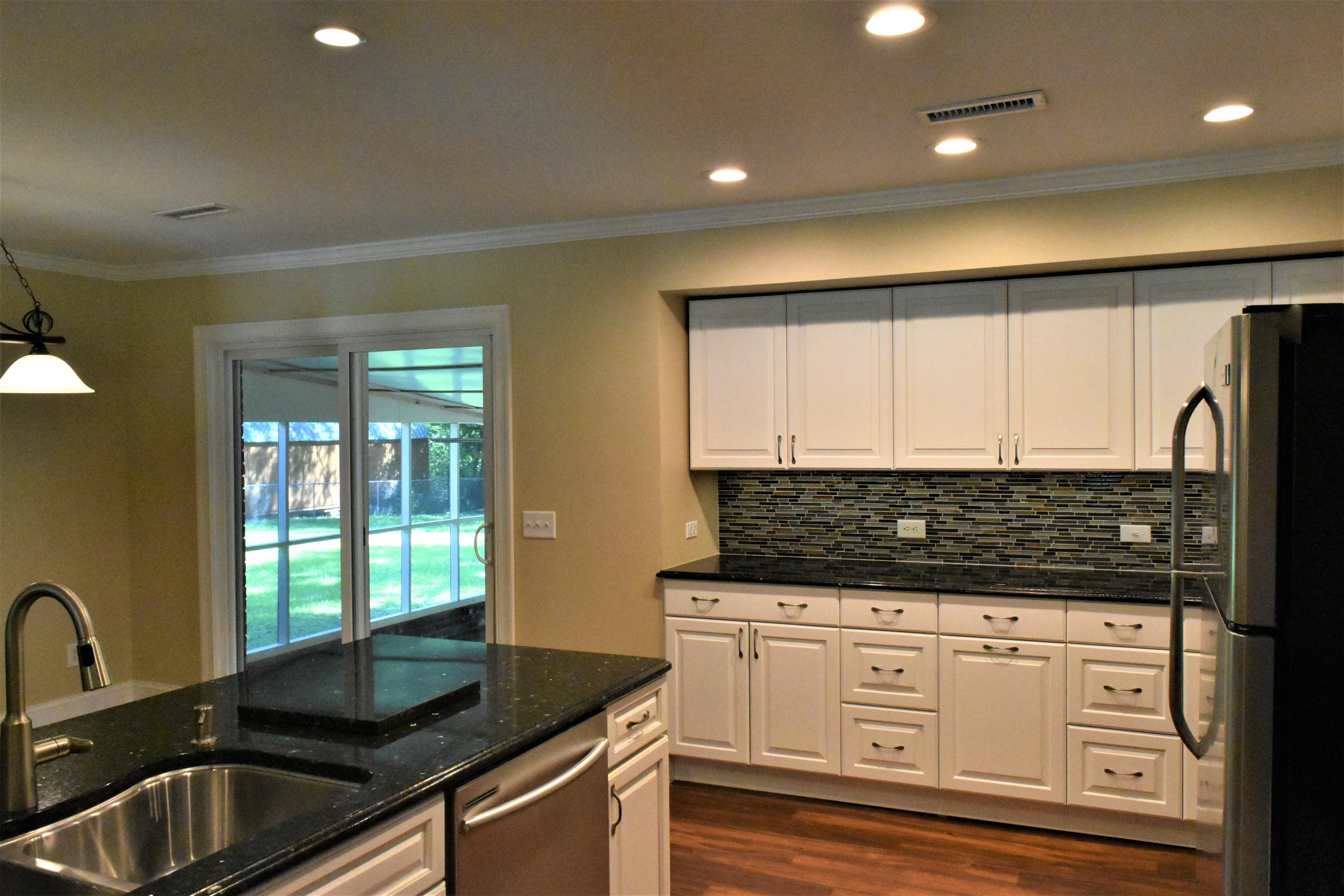 360 Oxford Road Ladson, SC 29456 - Photo 7 of 19 Chef's Kitchen