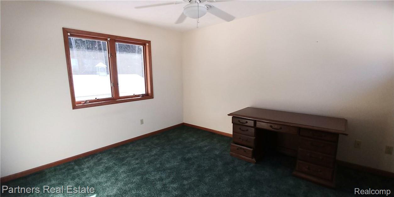 1701 West Cohoctah Road Howell, MI 48855 - Photo 40 of 50 T. Bedroom III Upper Level