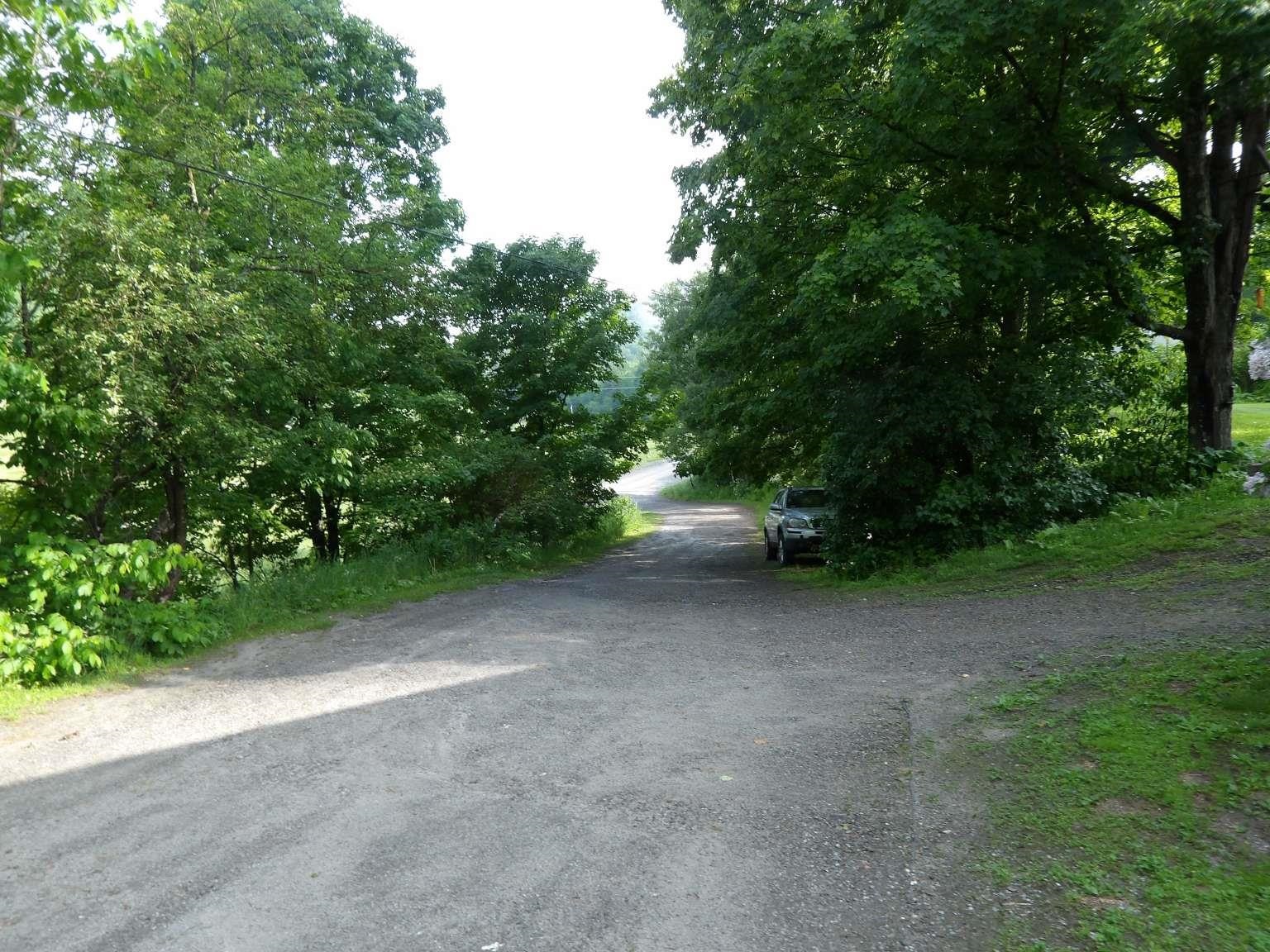 252 Spring Road Tunbridge, VT 05077 - Photo 3 of 20