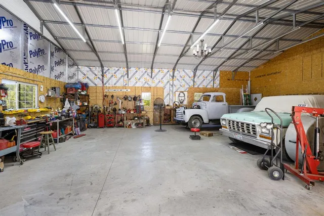 a view of parking area