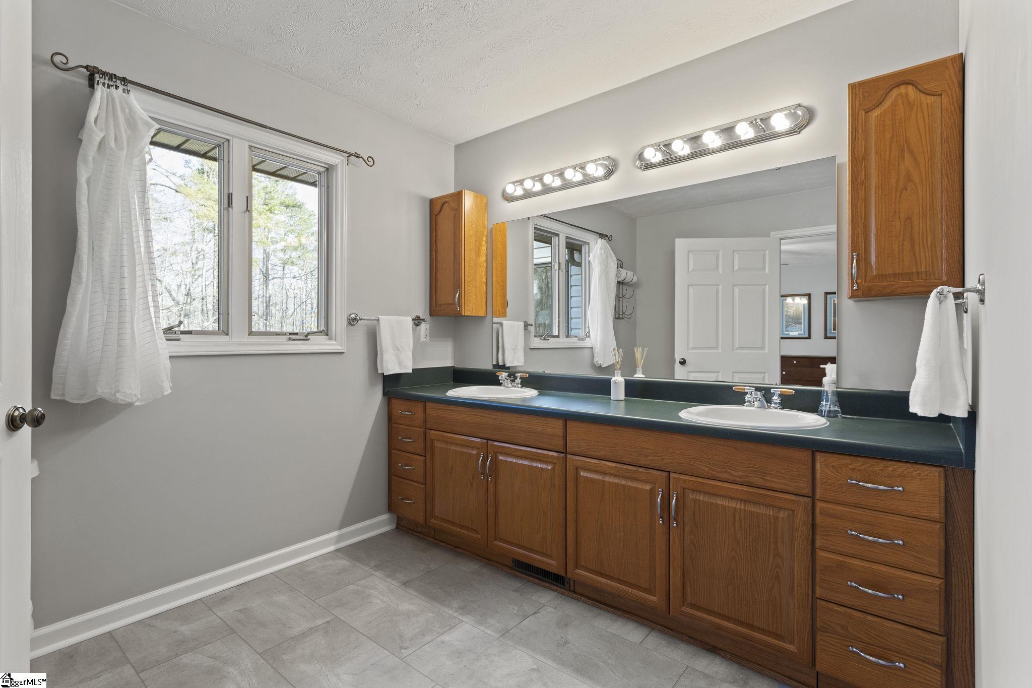 50 Jackson Road Piedmont, SC 29673 - Photo 21 of 36