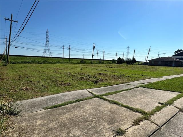 2000 Benjamin Street Arabi, LA 70032 - Photo 2 of 6