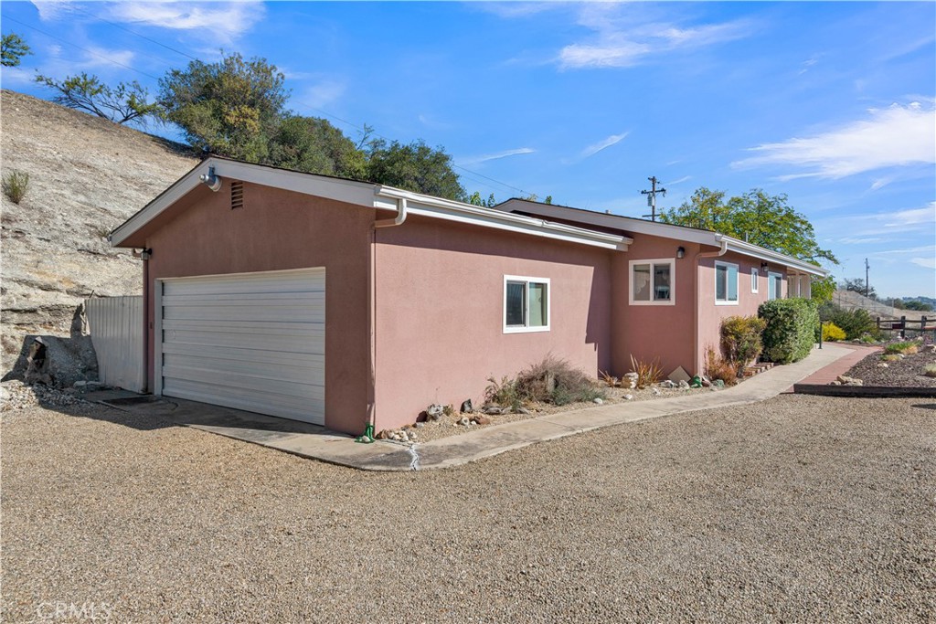 123 19th Street Paso Robles, CA 93446 - Photo 16 of 24