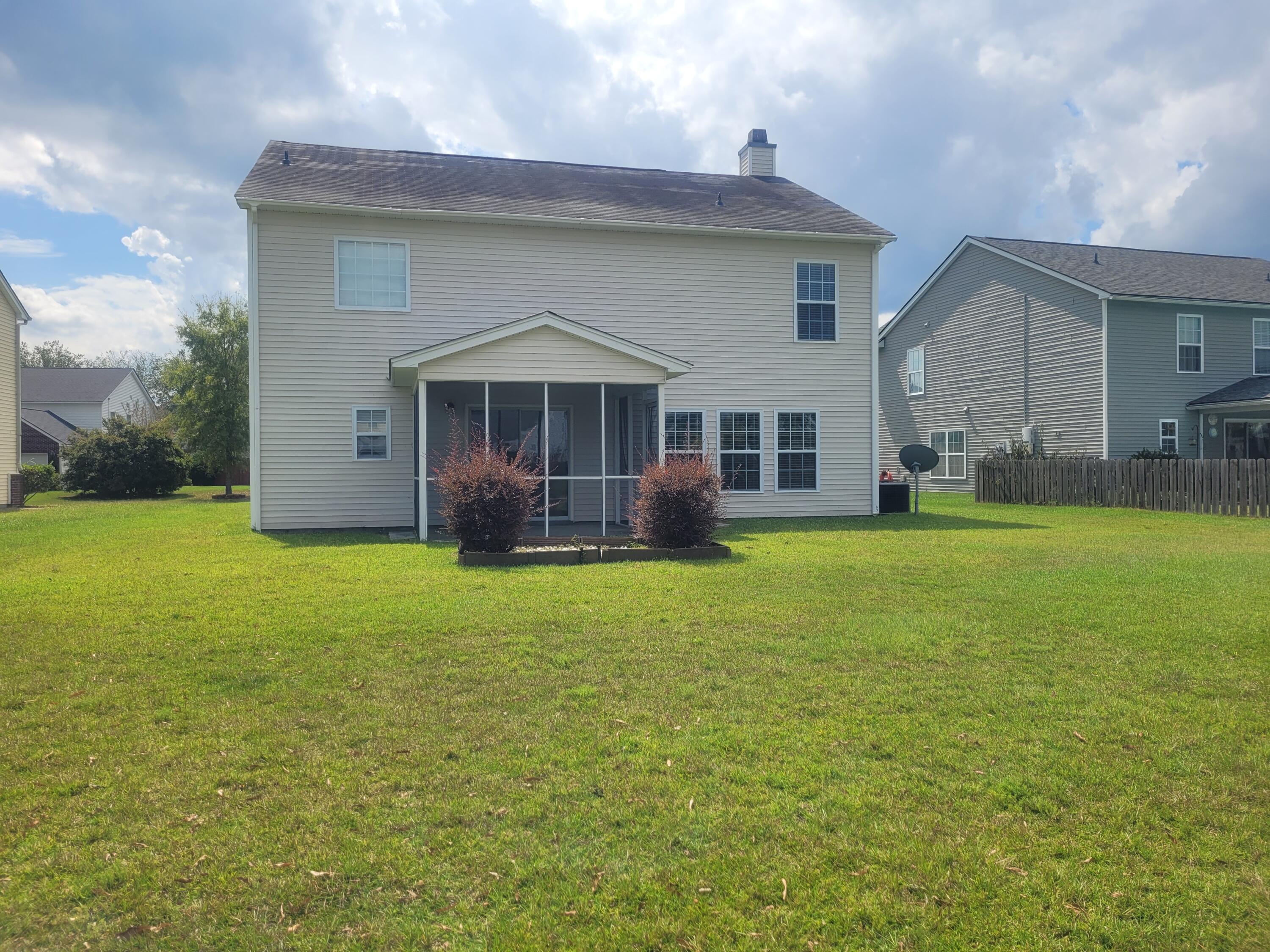 105 Rundle Lane Summerville, SC 29483 - Photo 16 of 20 20240918_131016