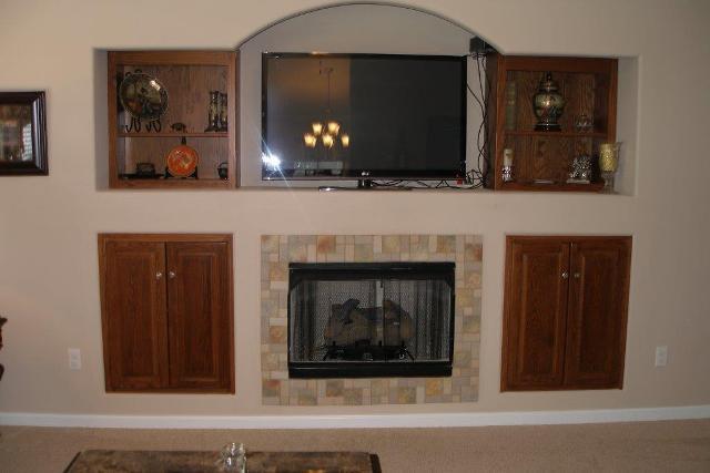 207 Riva Lake Road Winchester, TN 37398 - Photo 5 of 20 Gorgeous fireplace in the living room to cozy up to on those cold winter nights