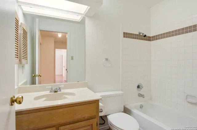 $369,900 | 13802 Blenhein Ridge, San Antonio, TX 78231