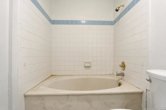 $369,900 | 13802 Blenhein Ridge, San Antonio, TX 78231