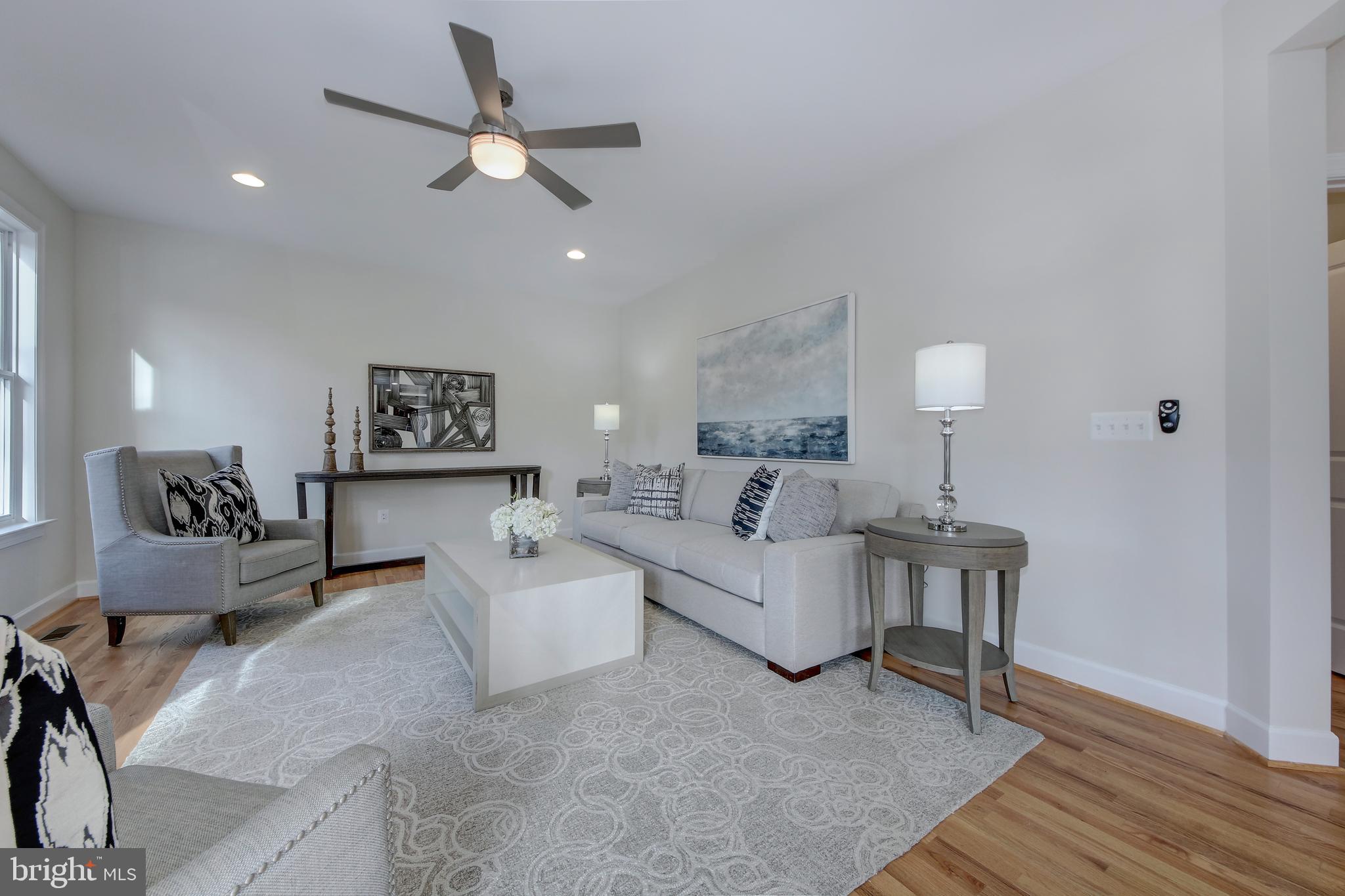 2002 Griffith Road Falls Church, VA 22043 - Photo 12 of 62 Spacious family room with hardwood flooring