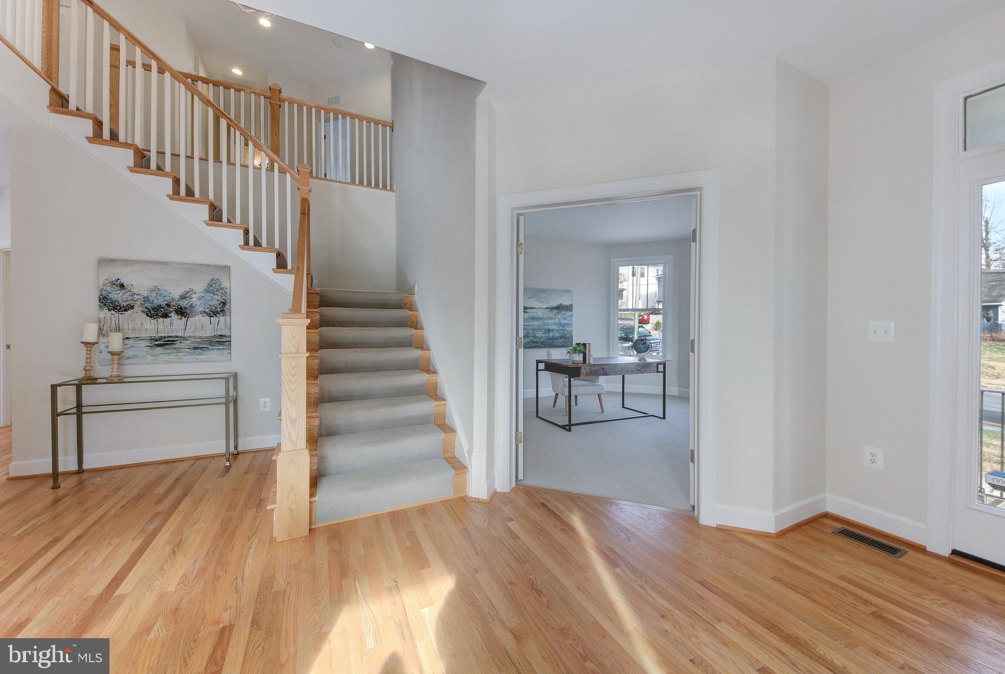 2002 Griffith Road Falls Church, VA 22043 - Photo 2 of 62 Welcoming, sun-filled foyer