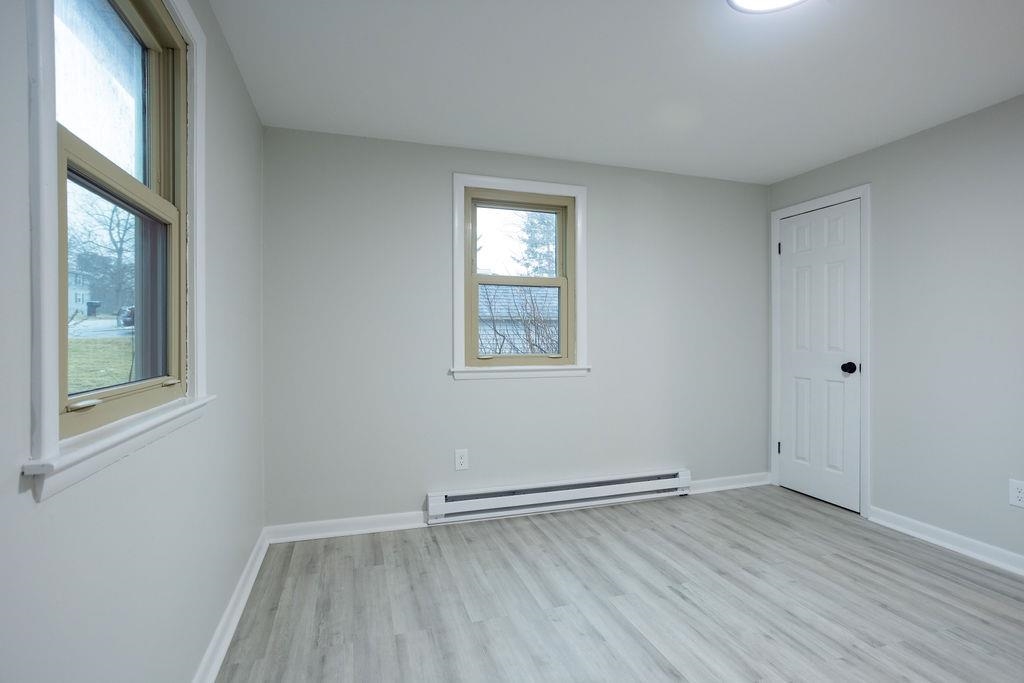 85 Maple Street Somersworth, NH 03878 - Photo 14 of 38