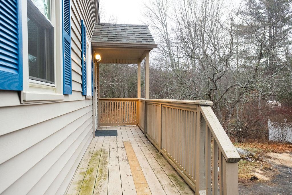 85 Maple Street Somersworth, NH 03878 - Photo 31 of 38