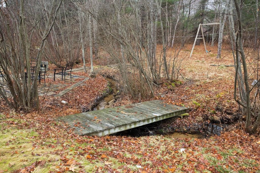 85 Maple Street Somersworth, NH 03878 - Photo 34 of 38