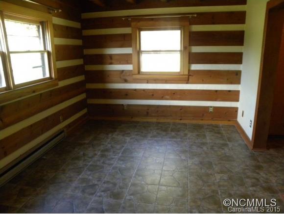 259 Max Thompson Road Canton, NC 28716 - Photo 13 of 24