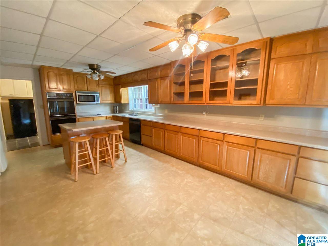 1391 Holland Finley Road Jacksonville, AL 36265 - Photo 11 of 40