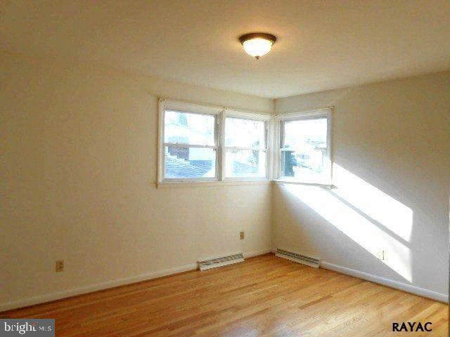 2525 Cambridge Road York, PA 17402 - Photo 11 of 23 Gallery Image 11