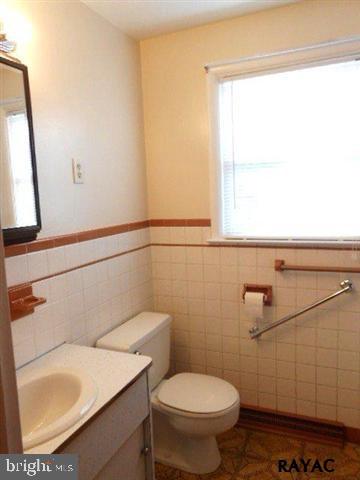 2525 Cambridge Road York, PA 17402 - Photo 14 of 23 Gallery Image 14