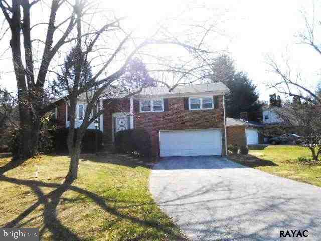 2525 Cambridge Road York, PA 17402 - Photo 3 of 23 Gallery Image 3