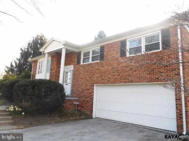 2525 Cambridge Road York, PA 17402 - Photo 4 of 23 Gallery Image 4