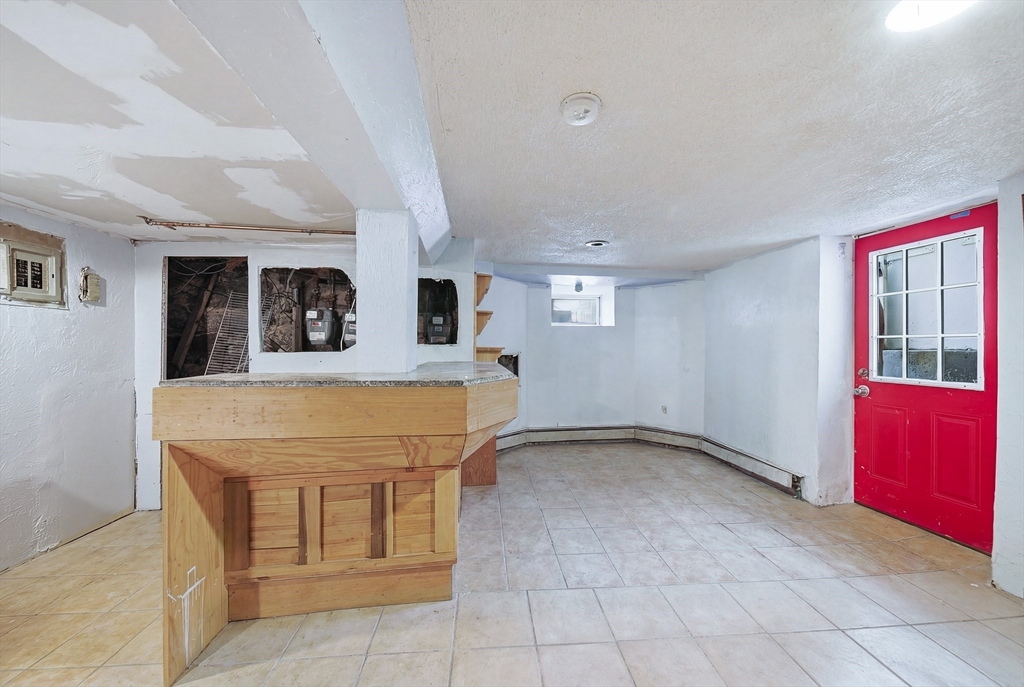 100 Nightingale Street Boston, MA 02124 - Photo 27 of 40