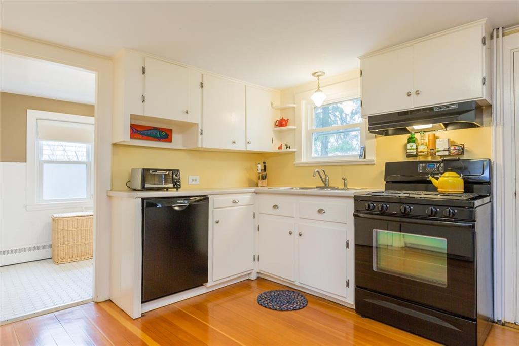 88 Kent Street Portland, ME 04102 - Photo 11 of 34 Photo