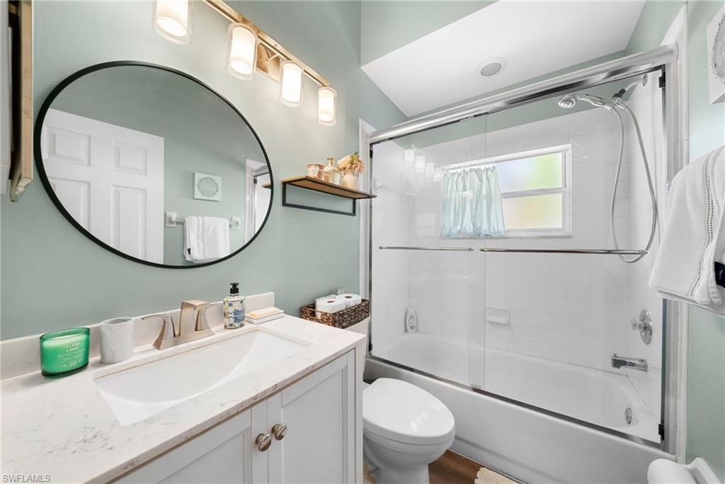565 Windsor Square, Unit 202 Naples, FL 34104 - Photo 13 of 31