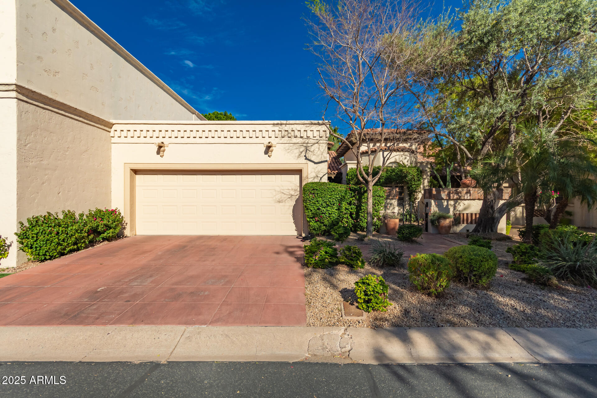 6701 North Scottsdale Road, Unit 15 Scottsdale, AZ 85250 - Photo 1 of 62 01 - Scottsdale