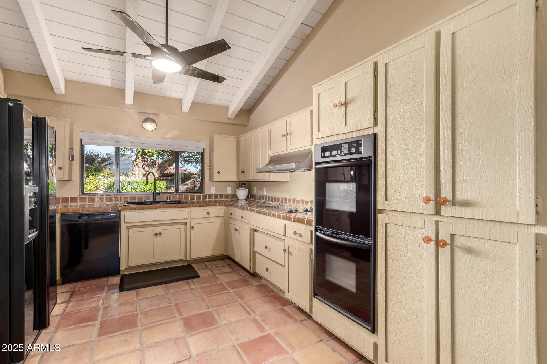 6701 North Scottsdale Road, Unit 15 Scottsdale, AZ 85250 - Photo 20 of 62 19 - Scottsdale