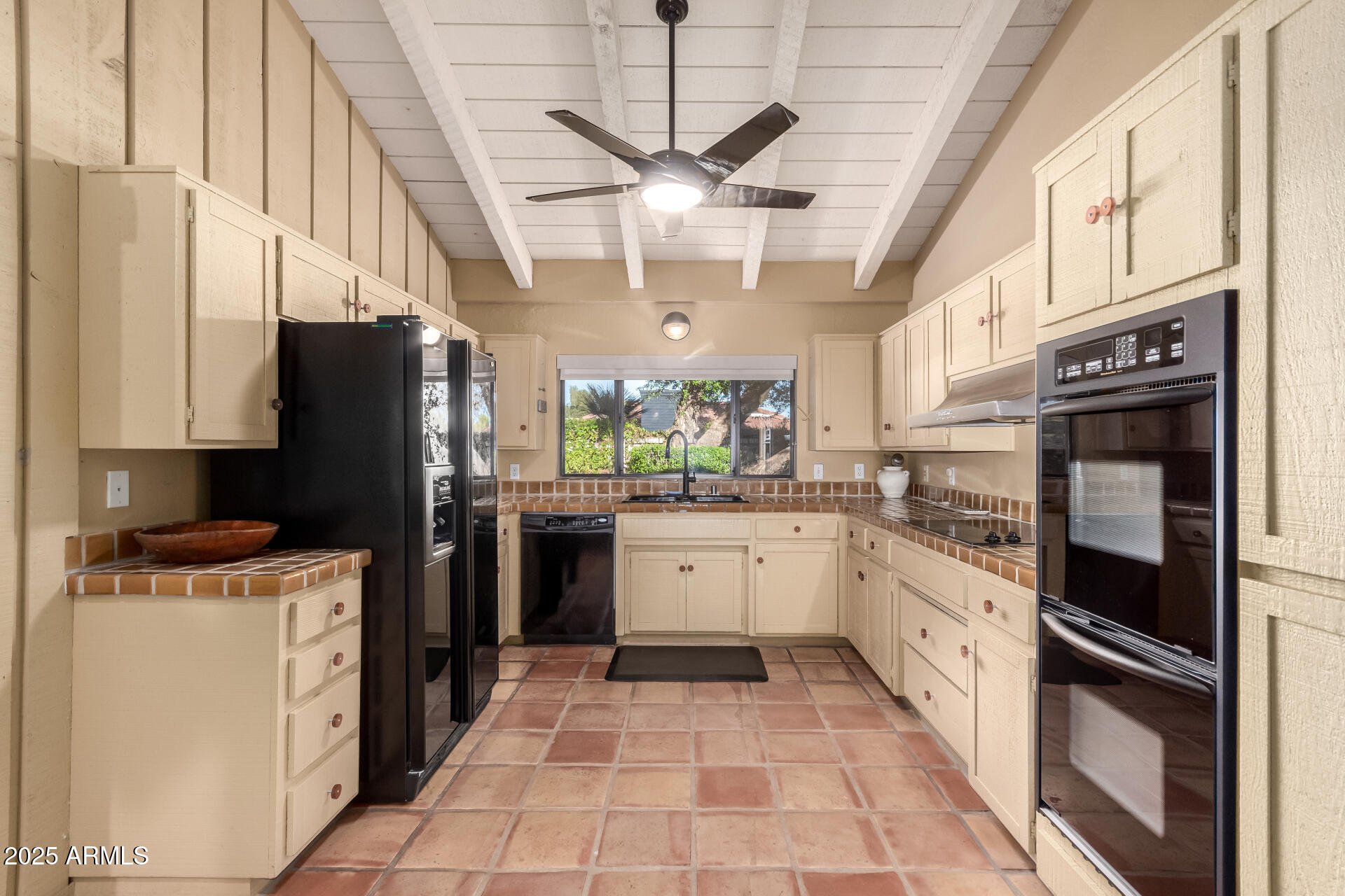 6701 North Scottsdale Road, Unit 15 Scottsdale, AZ 85250 - Photo 23 of 62 22 - Scottsdale