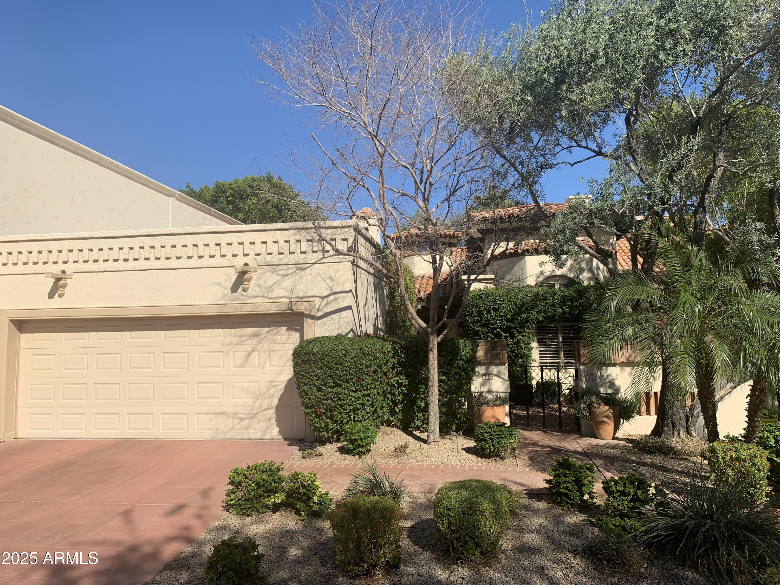 6701 North Scottsdale Road, Unit 15 Scottsdale, AZ 85250 - Photo 3 of 62 IMG_4319