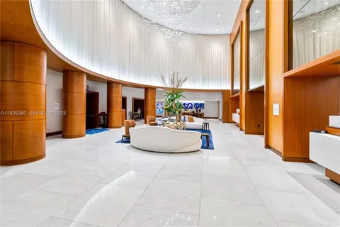 $612,900 | 551 North Fort Lauderdale Beach Boulevard, Unit R1909, Fort Lauderdale, FL 33304