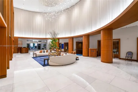 $612,900 | 551 North Fort Lauderdale Beach Boulevard, Unit R1909, Fort Lauderdale, FL 33304