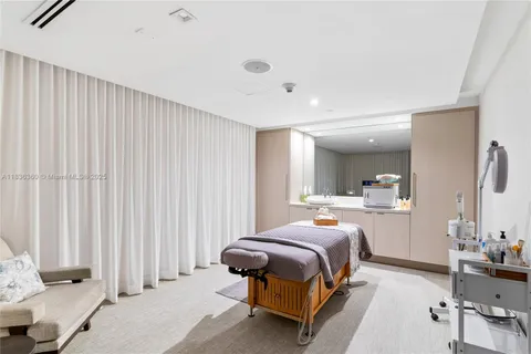 $612,900 | 551 North Fort Lauderdale Beach Boulevard, Unit R1909, Fort Lauderdale, FL 33304