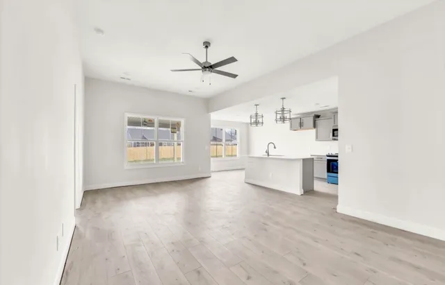 $1,795 | 207 Donegal Drive, Clarksville, TN 37042