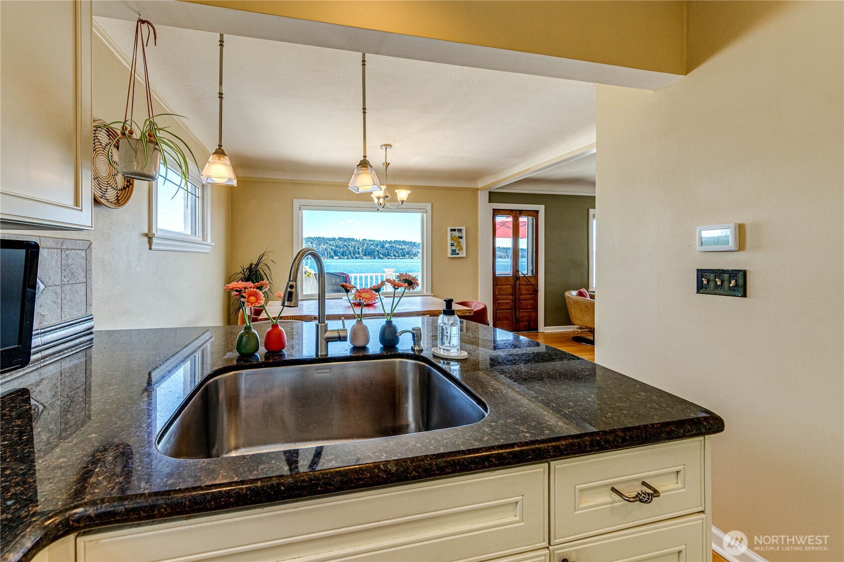 11754 Riviera Place Northeast Seattle, WA 98125 - Photo 14 of 40