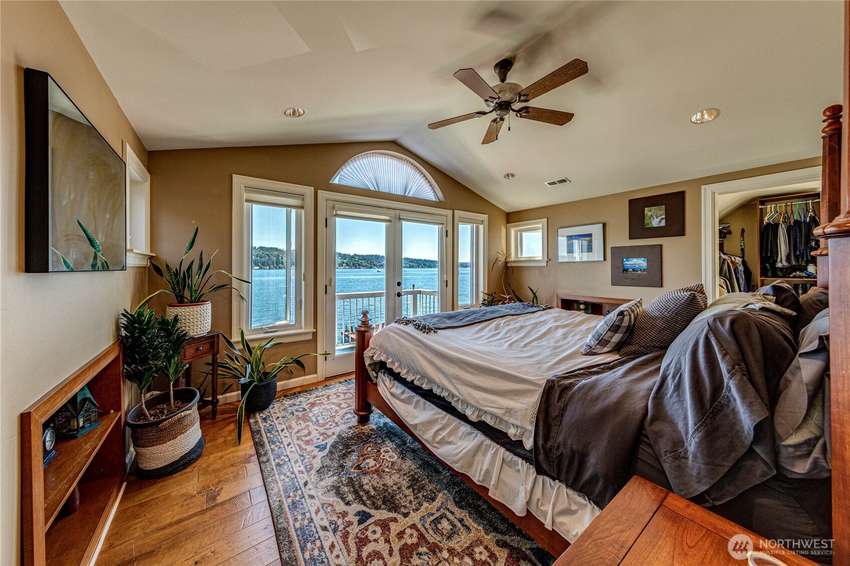 11754 Riviera Place Northeast Seattle, WA 98125 - Photo 19 of 40