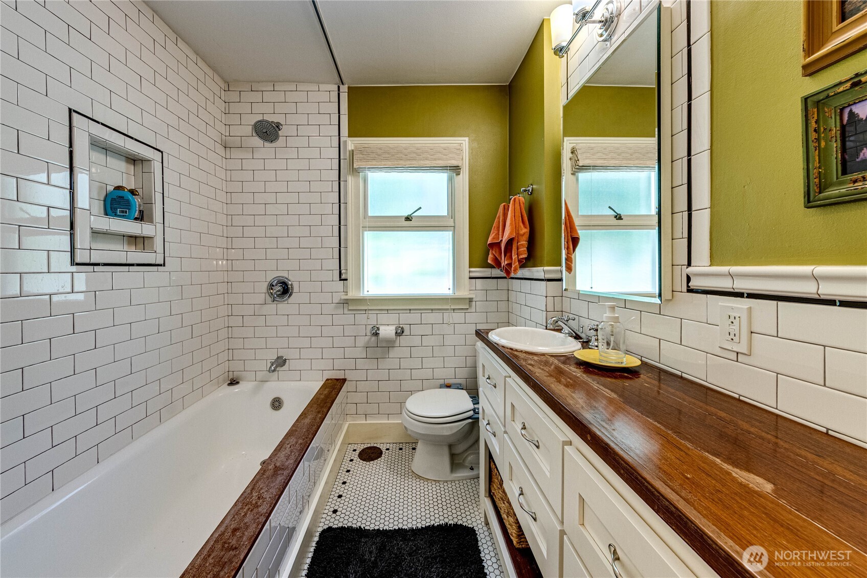 11754 Riviera Place Northeast Seattle, WA 98125 - Photo 27 of 40
