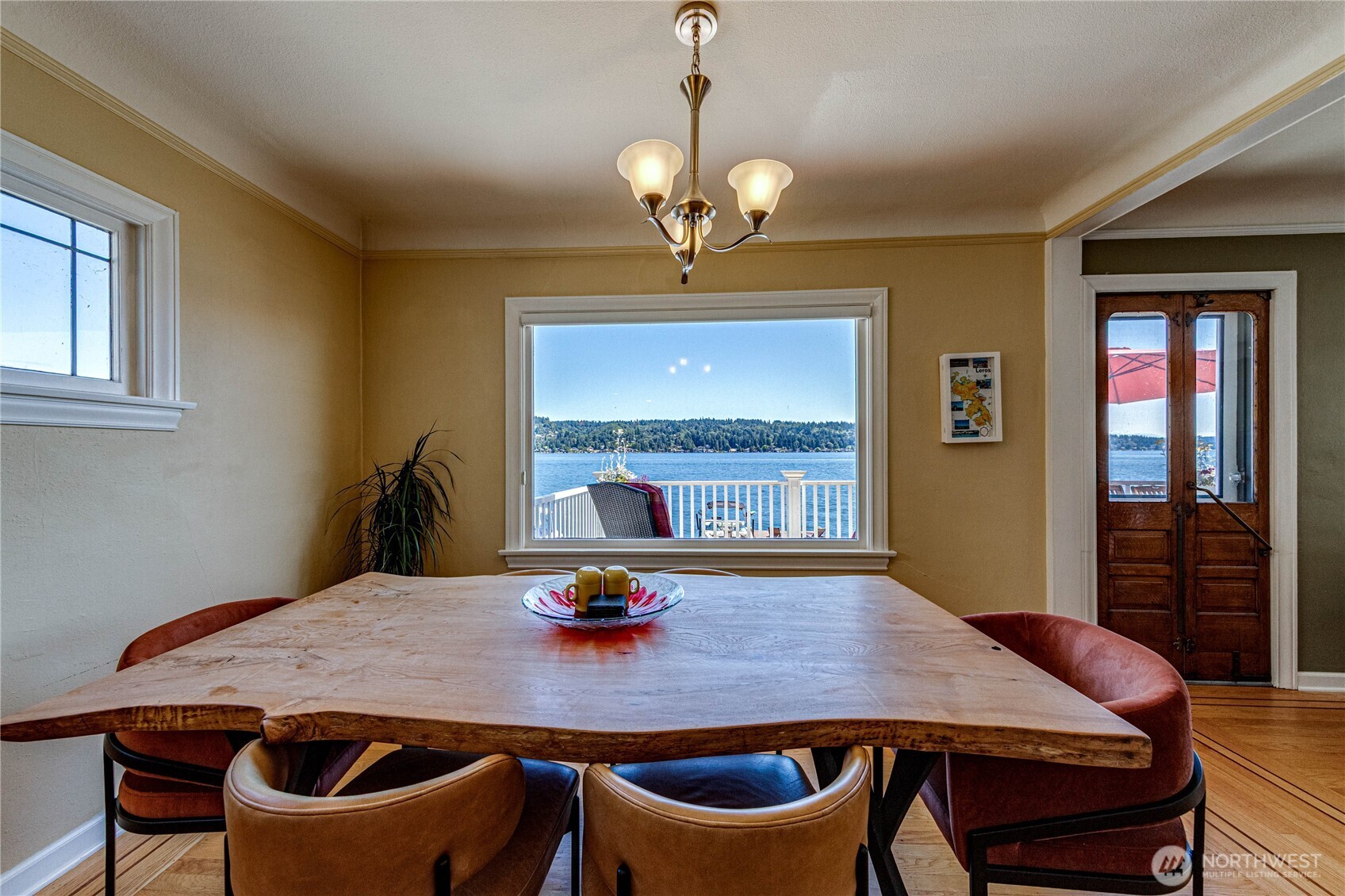 11754 Riviera Place Northeast Seattle, WA 98125 - Photo 6 of 40